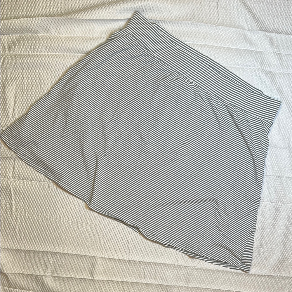 Pact Gray and White Striped Skirt